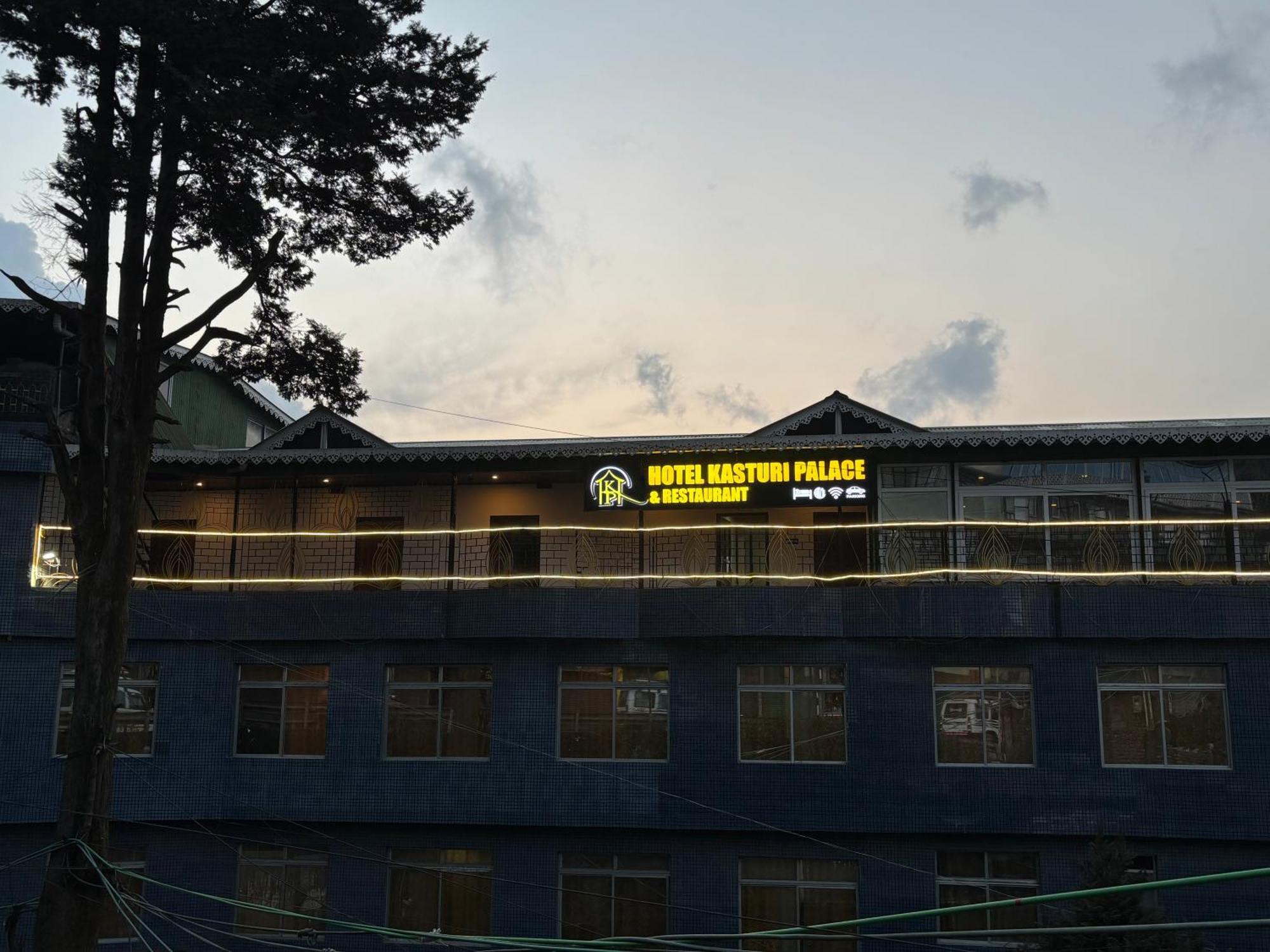 Hotel Kasturi Palace & Restaurant Darjeeling Darjeeling (West Bengal) Exterior foto