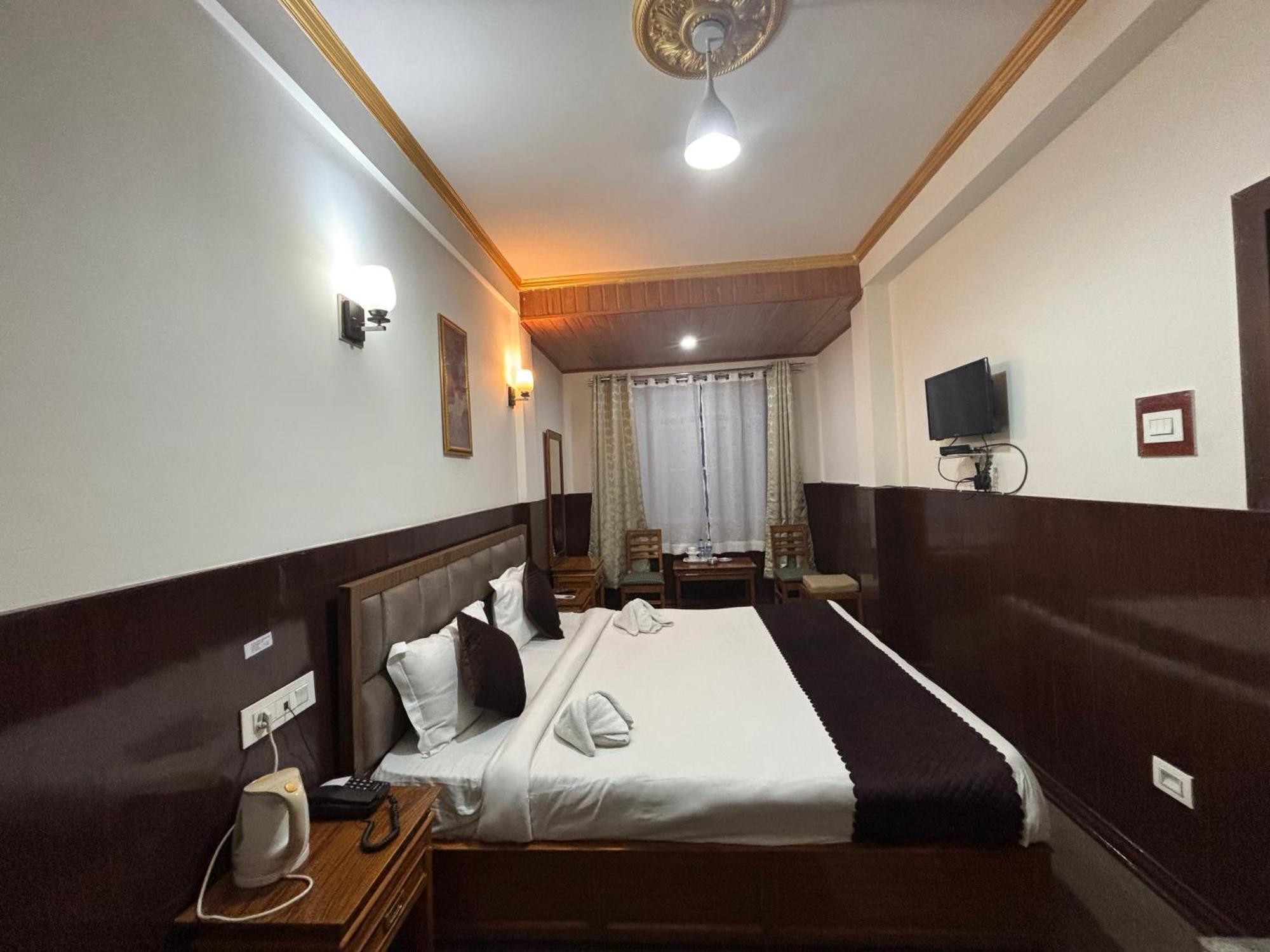Hotel Kasturi Palace & Restaurant Darjeeling Darjeeling (West Bengal) Exterior foto